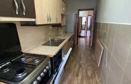 Apartament cu 3 camere, 74 mp, parcare, zona strazii Florilor