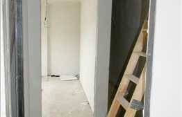 Mansarda cu 4 camere in  bloc nou cu lift, semifinisat