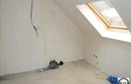 Mansarda cu 4 camere in  bloc nou cu lift, semifinisat