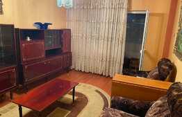 Apartament 3 camere, 70 mp, decomandat, zona Triaj 