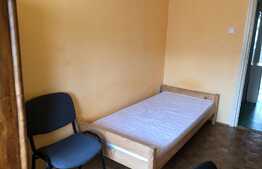 Apartament 3 camere, decomandat, 65 mp, zona Parcului Central