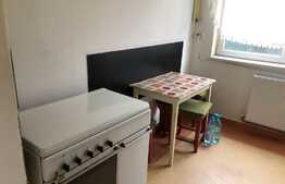 Apartament 3 camere, decomandat, 65 mp, zona Parcului Central