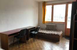 Apartament 3 camere, decomandat, 65 mp, zona Parcului Central