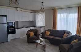 Apartament SUPERB la prima inchiriere, cu 3 camere, 70 mp, terasa 36 mp, zona BMW