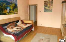 De vanzare apartament cu 2 camere, 56 mp utili