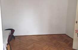 Apartament 3 camere decomandat, 70 mp, zona Calea Floresti