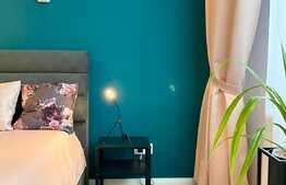 Apartament cu 3 camere superb, 85 mp, zona Primariei