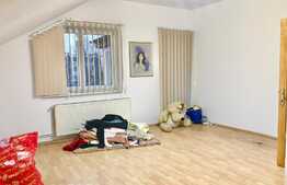 Casa individuala 400 mp cu 7 camere, 2000 mp teren, zona Taietura Turcului