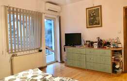Casa individuala 400 mp cu 7 camere, 2000 mp teren, zona Taietura Turcului