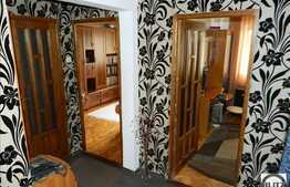 Vanzare apartament cu 4 camere, 91 mp, decomandat,  garaj