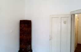  Apartament cu 2 camere, decomandat,boxa, renovabil, zona strazii Traian