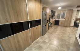 Apartament 3 camere, 57 mp, etaj intermediar, zona strazii Florilor