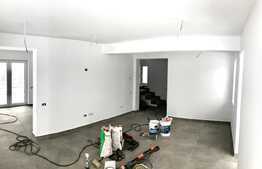 Vila deosebita intr-un ansamblu modern, Sanpetru