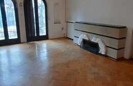 Casacu 4 camere, 119 mp, 2 parcari, zona linistita!