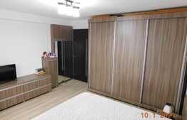 Apartament 3 camere, 75 mp, Tractorul