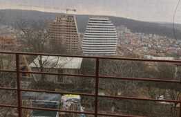 Garsoniera de inchiriat, 35 mp, loc de parcare, zona strazii Pablo Picaso