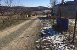 Casa de vanzare, 180 mp, 2000 mp teren, zona linistita si panorama!