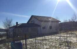 Casa de vanzare, 180 mp, 2000 mp teren, zona linistita si panorama!