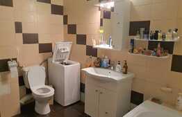 Apartament 3 camere, 61 mp, etaj intermediar, zona strazii Stejarului