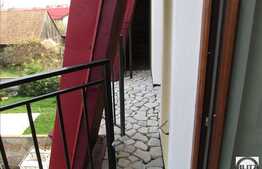 Apartament la manasarda cu 2 camere, 49.5 mp, zona linistita