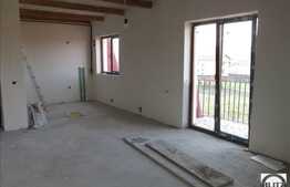 Apartament la manasarda cu 2 camere, 49.5 mp, zona linistita