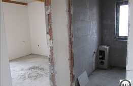 Apartament la manasarda cu 2 camere, 49.5 mp, zona linistita