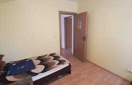 3 camere, etaj intermediar, parcare, zona Teilor