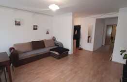 3 camere, etaj intermediar, parcare, zona Teilor