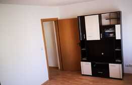3 camere, etaj intermediar, parcare, zona Teilor