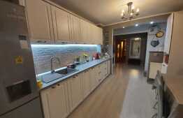 Apartament 3 camere, decomandat, 70 mp!