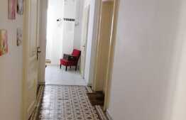 Doua apartamente la casa, pentru subinchiriere in regim hotelier