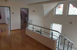 Vila exclusivista cu piscina, 300 mp utili, 1100 mp teren