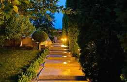 Vila exclusivista cu piscina, 300 mp utili, 1100 mp teren