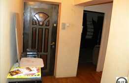 Apartament 3 camere decomandat, 65 mp, zona Big. Boxa inclusa!