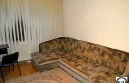 Apartament 3 camere decomandat, 65 mp, zona Big. Boxa inclusa!