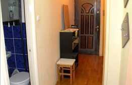 Apartament 3 camere decomandat, 65 mp, zona Big. Boxa inclusa!