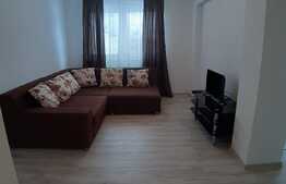 Apartament cu 3 camere, loc de parcare, zona VIVO!