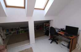 Apartament 4 camere, 2 bai, 83mp + 30mp spatiu de depozitare, parcare, zona Florilor