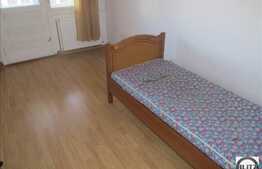 De vanzare apartament 3 camere, 86 mp utili, decomandat, zona strazii Lunii