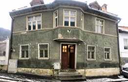 Casa spatioasa cu potential de turism, Centrul Istoric