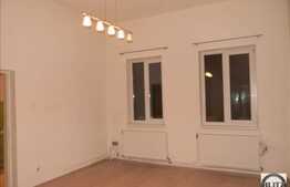 1 camera, 33 mp utili, in imobil de tip casa/vila, zona Piata Mihai Viteazul