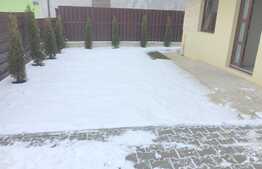 Casa de vanzare, 135 mp, 350 mp teren, garaj, zona exclusivista de case!