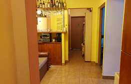 2 camere decomandat, 52 mp, zona strazii Parang 