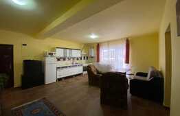 2 camere, decomandat, 70 mp, loc de parcare, zona OVM