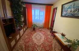 Apartament 3 camere, Zona Noua