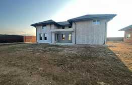 Vanzare casa premium de 260 mp utili, Harman!