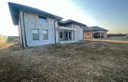 Vanzare casa premium de 260 mp utili, Harman!