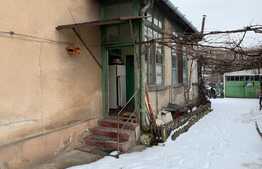 Casa demolabila cu teren 490 mp 