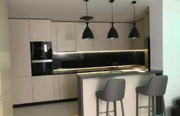 Apartament 3 camere pe 2 nivele!! 