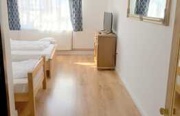 Vila pensiune, 270 mp, 1500 mp teren, zona insorita si linistita!